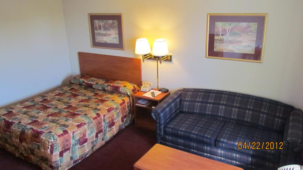 Travelers Lodge & Suites 5/12