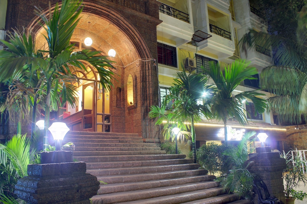 The Rivasa Resort 5/25