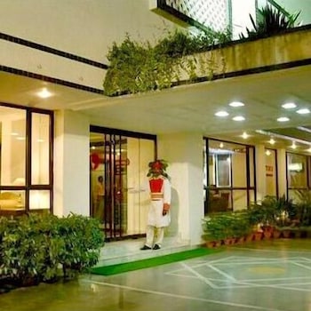 Vaibhav Hotel 1/46