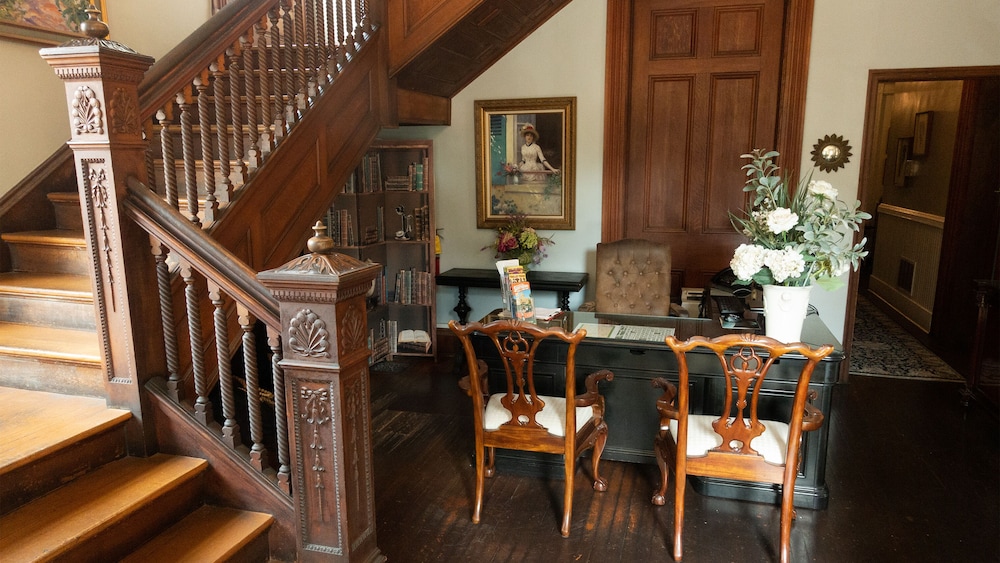 Forsyth Park Inn 28/50