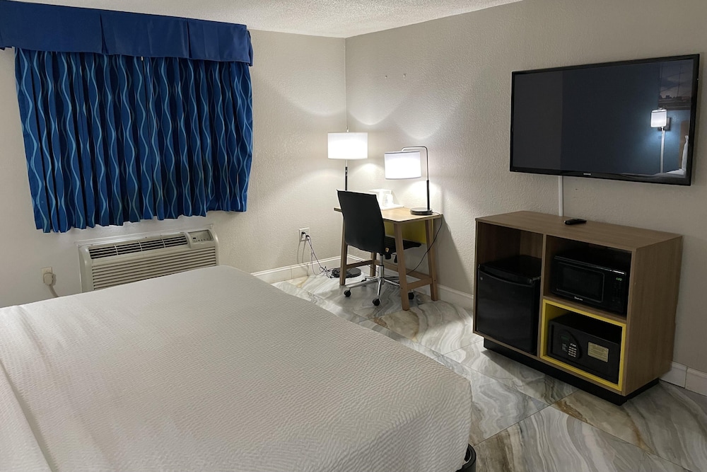 Days Inn by Wyndham Jersey City / NYC Area 10/41