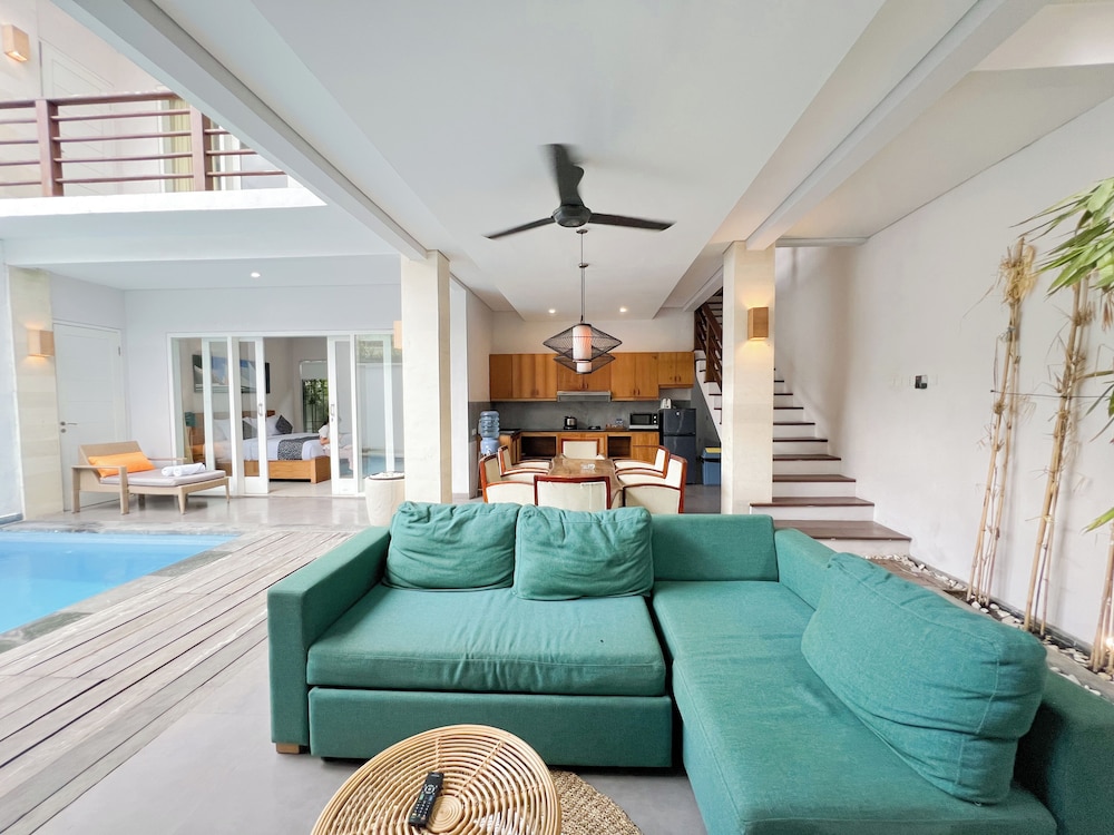 Apple Villa & Suite Seminyak 55/73