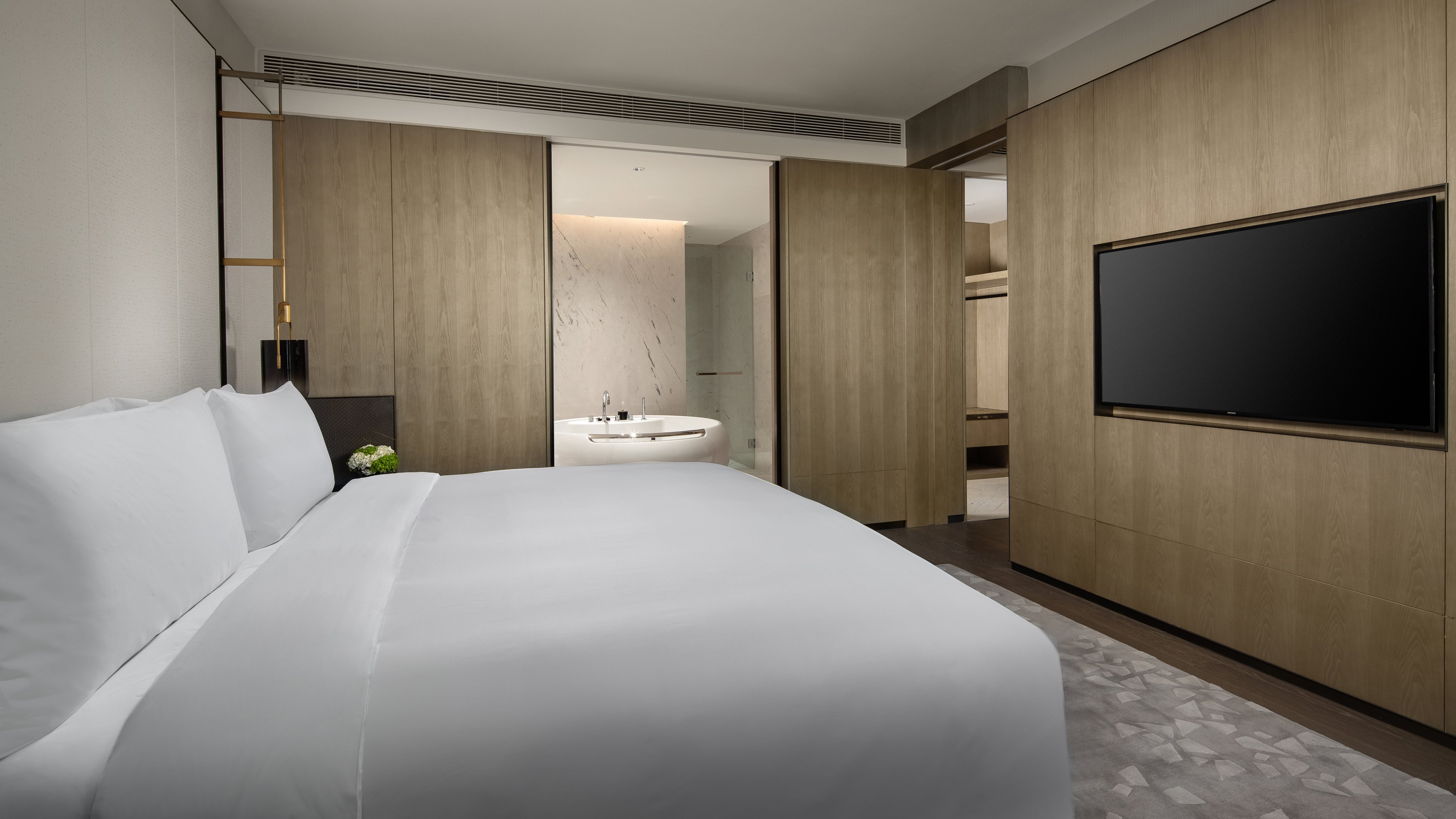 INTERCONTINENTAL Foshan New City 12/50