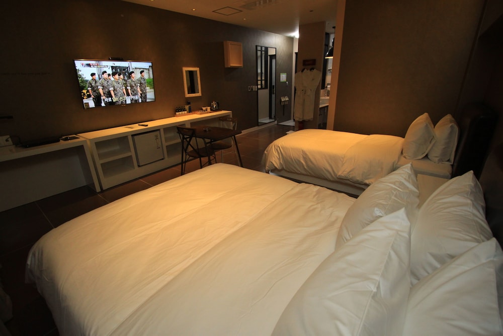 Praha Boutique Hotel 24/72