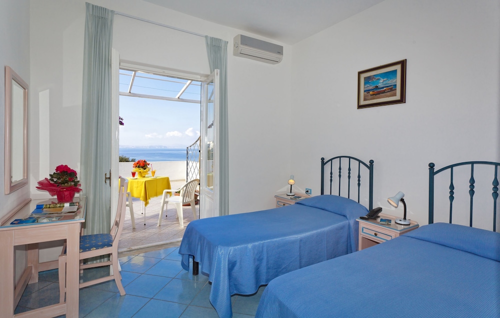 Villa D Orta Hotel 10/36