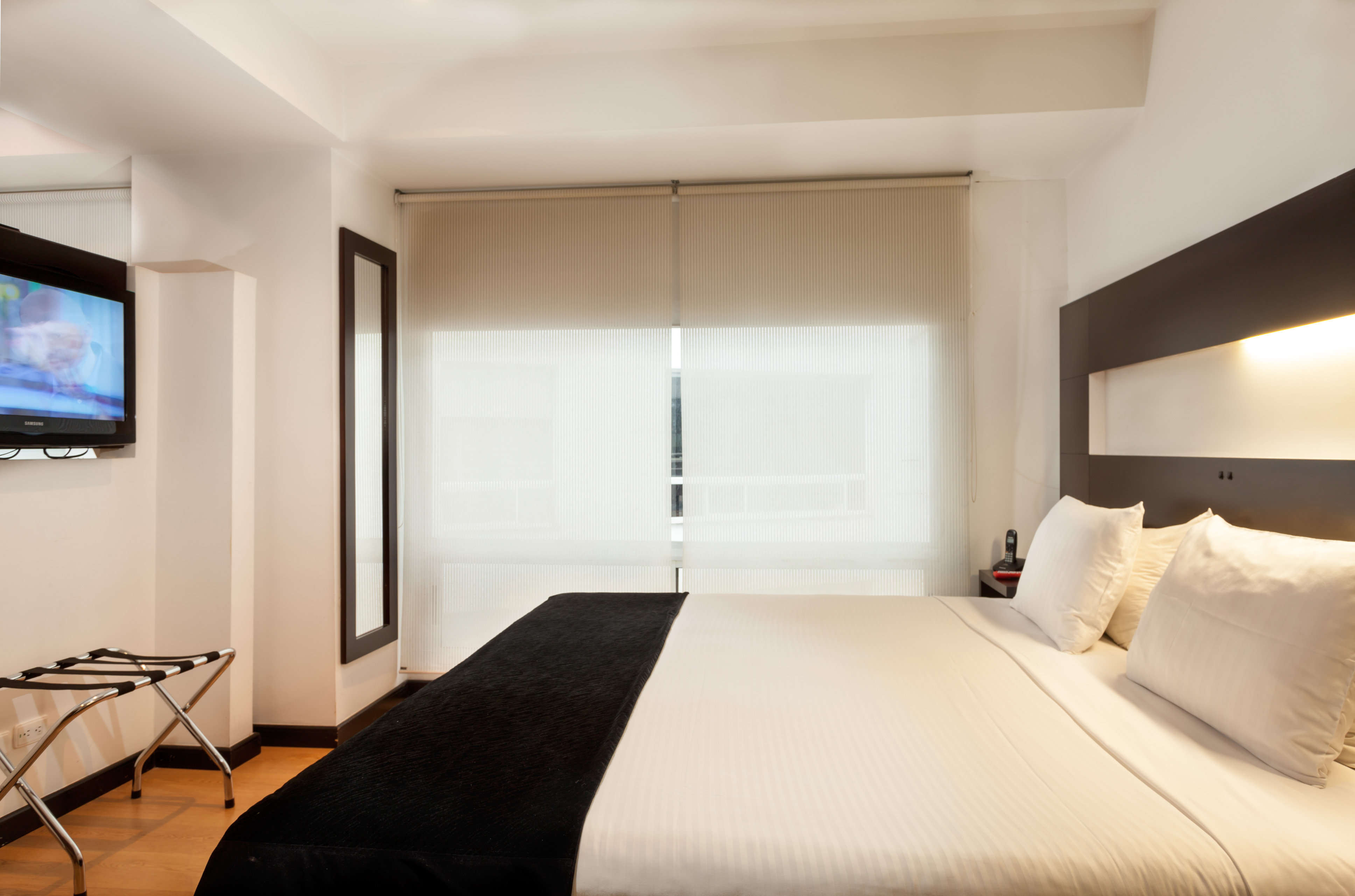 Hotel Continental All Suites 6/17