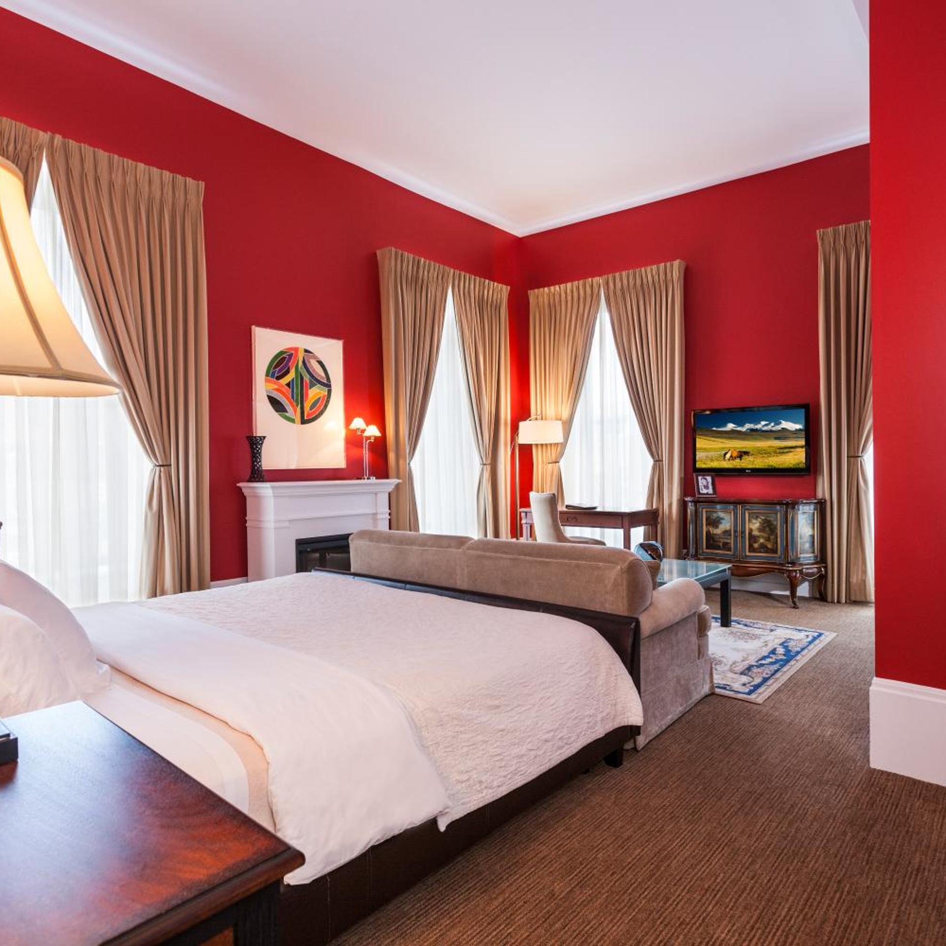 Executive, Suite, King Bed