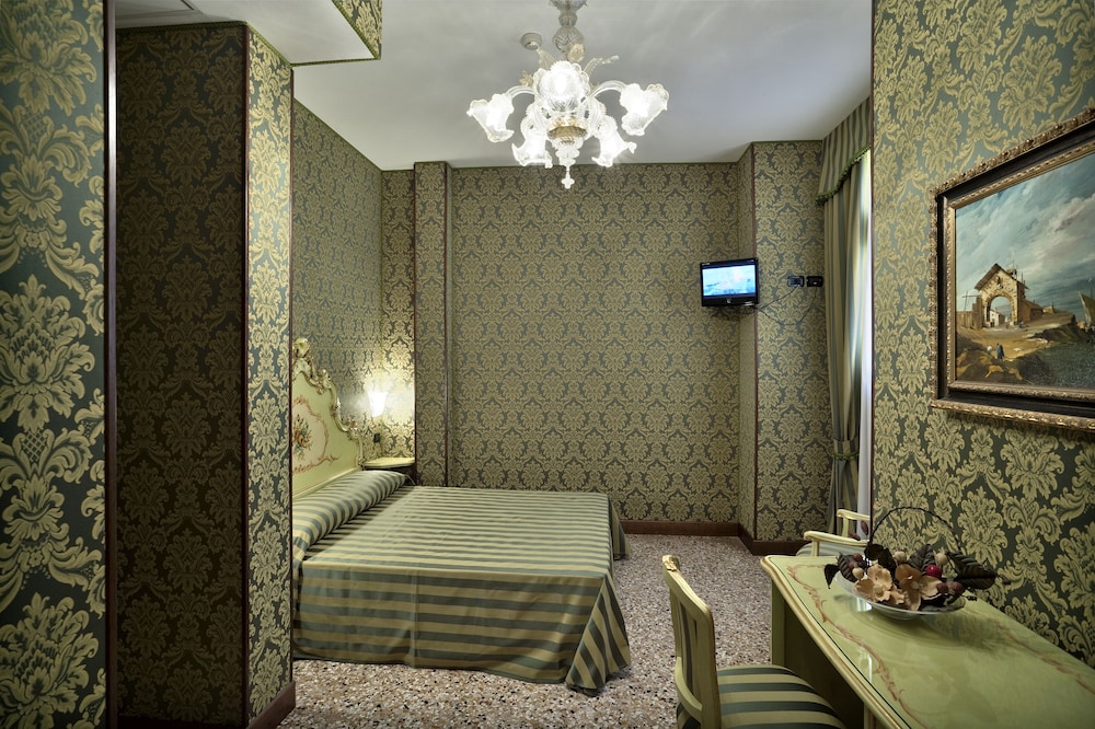 Hotel Al Malcanton 16/32