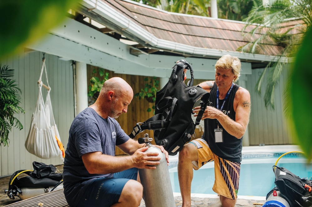 Tranquilseas Eco-Lodge, Diving Center, Restaurant &amp; Bar 39/50