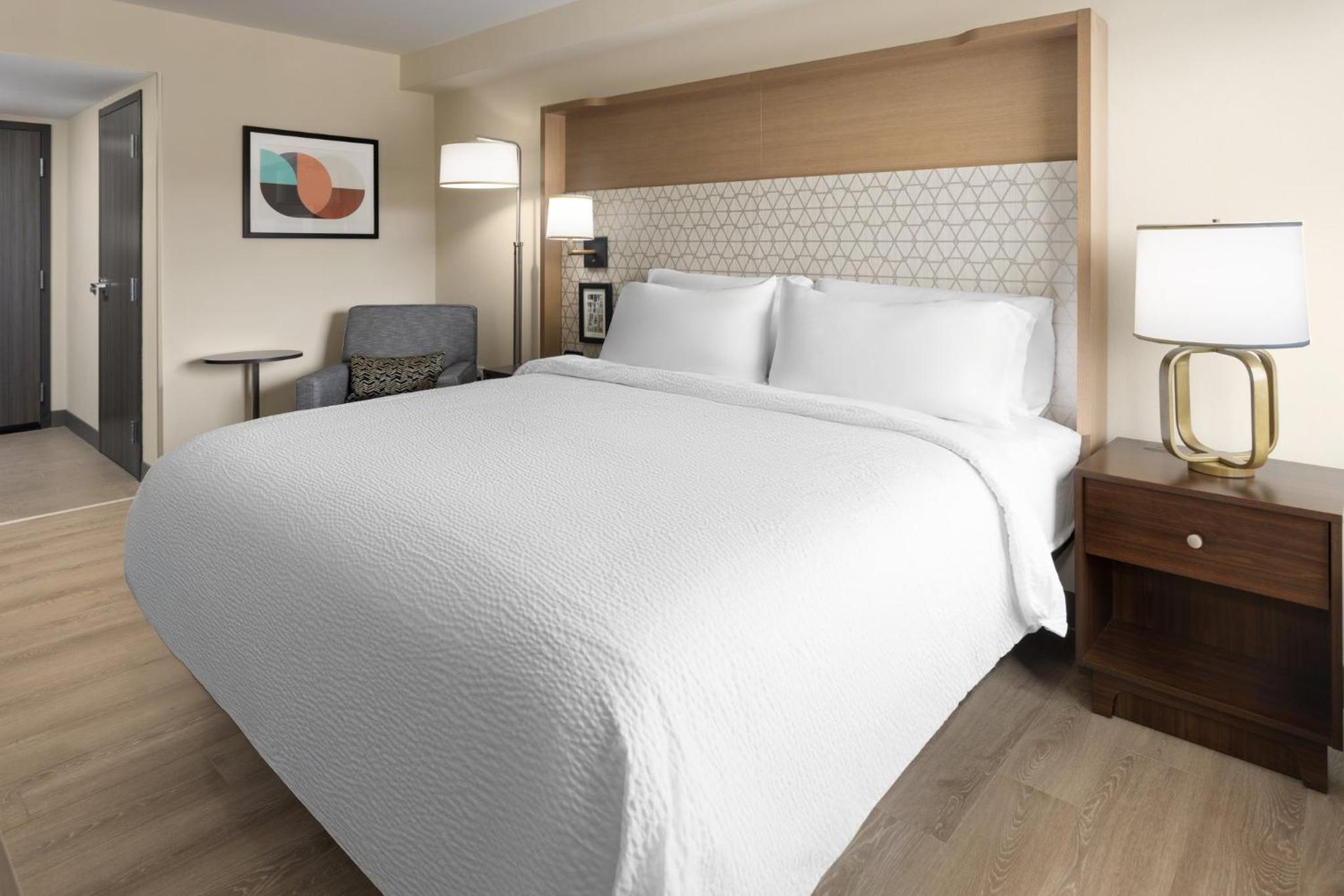 Room, King Bed, Accessible