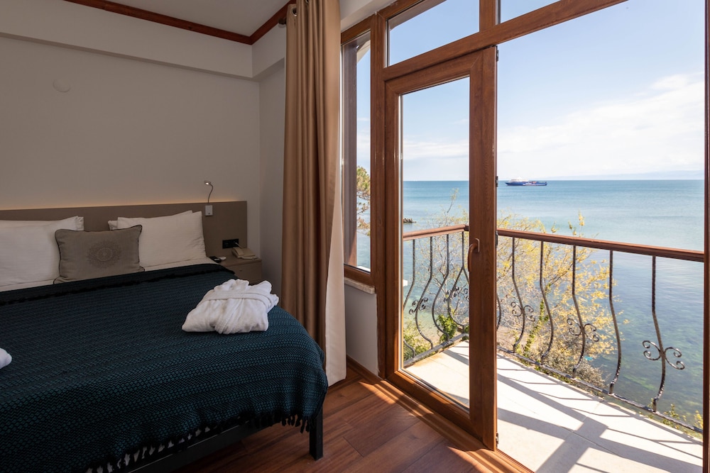 SINOP ANTIK OTEL 7/44