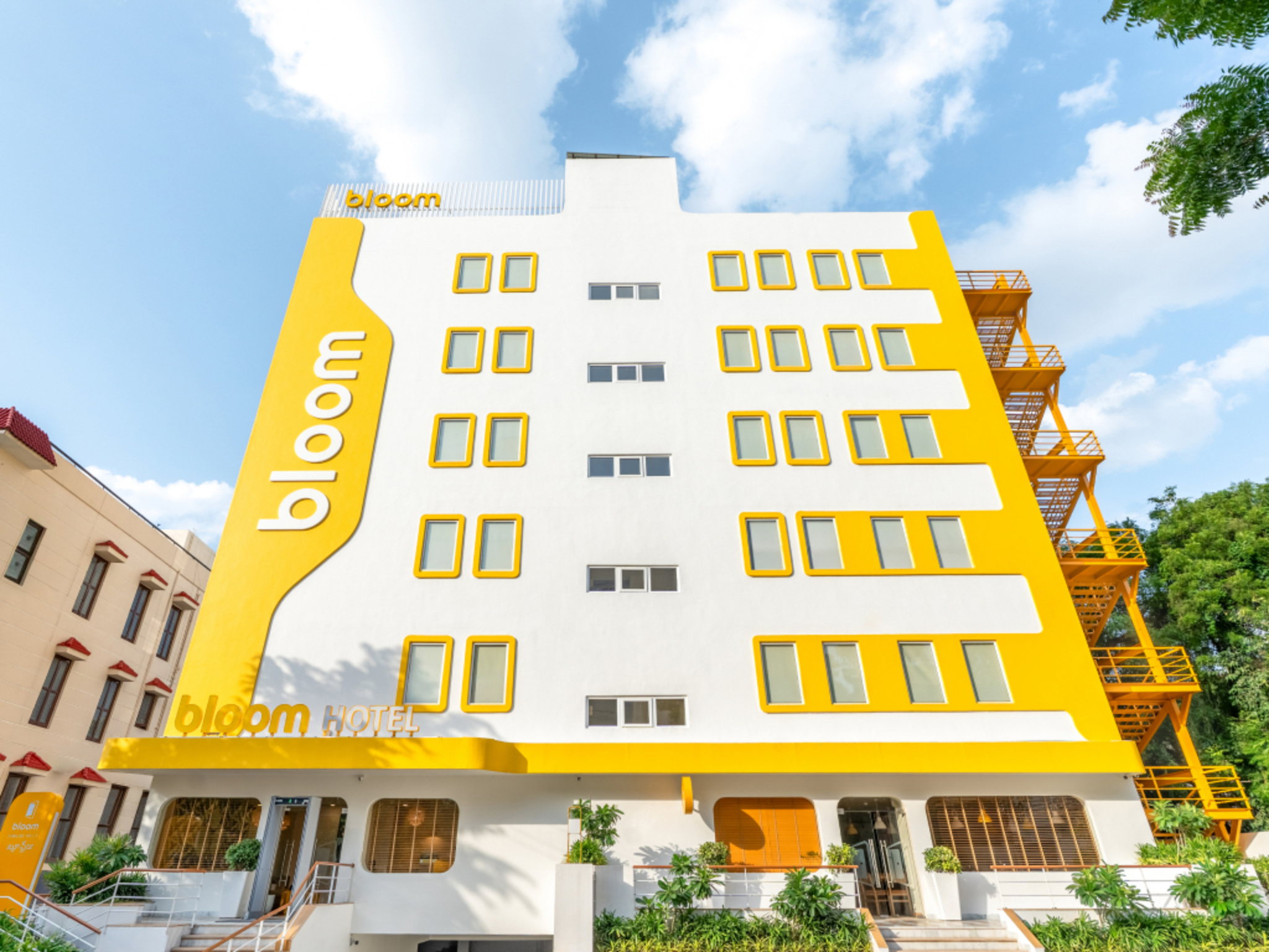 Bloom Hotel - Jubilee Hills 2/49