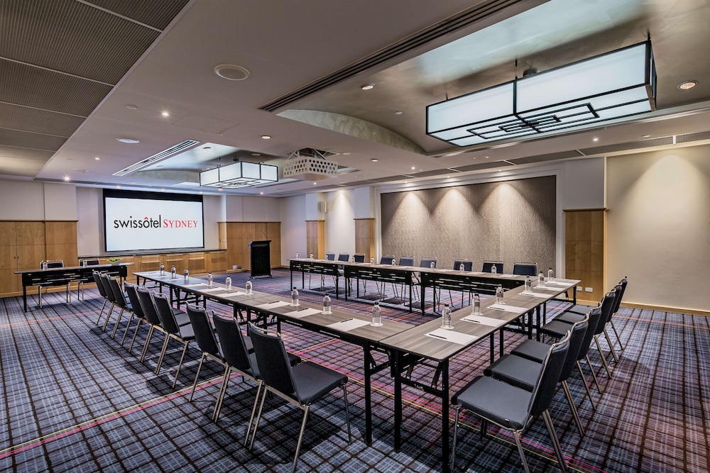 Swissotel Sydney 64/73