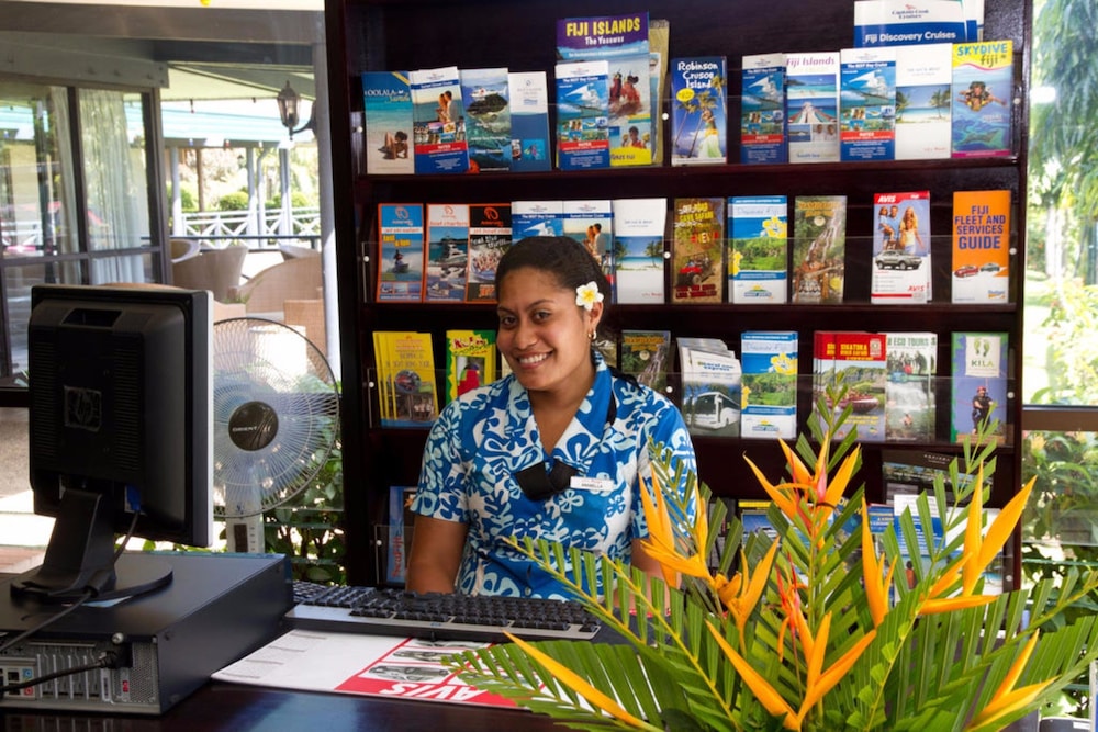 Tanoa Waterfront 44/45