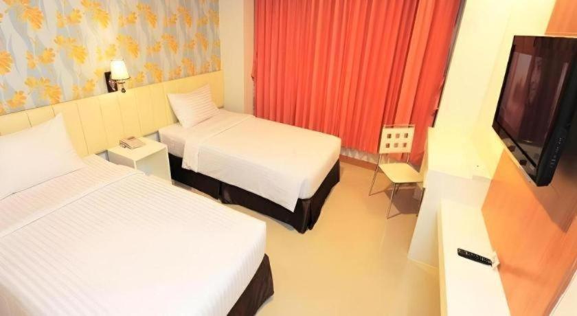 Pratunam Hotel Khonkaen 22/43