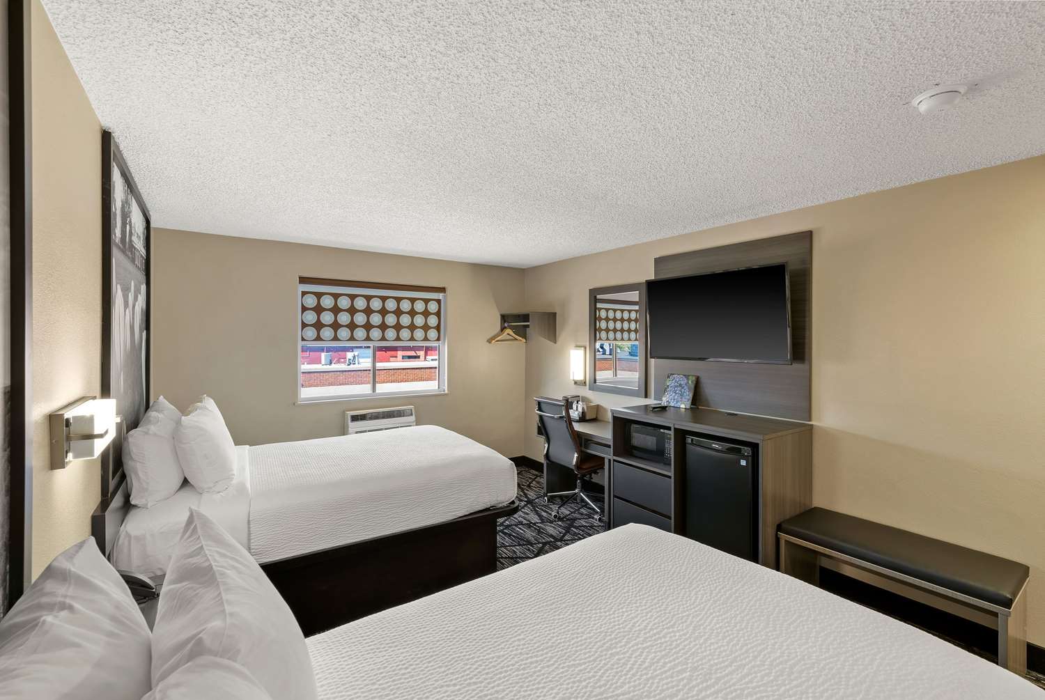 Super 8 by Wyndham Charlottesville 27/51