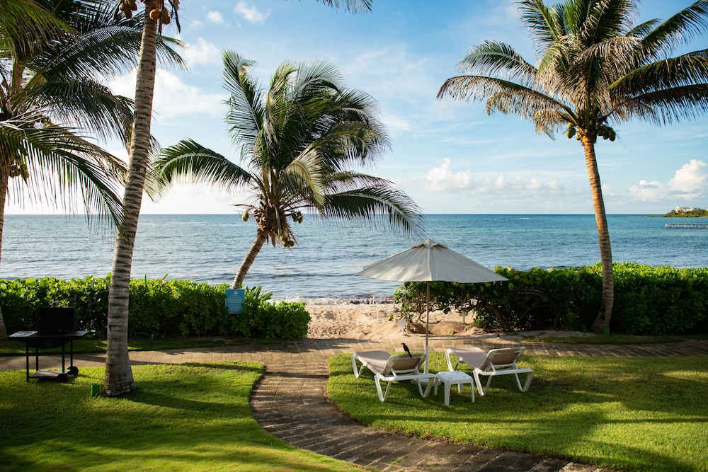 Las Villas Akumal 34/50