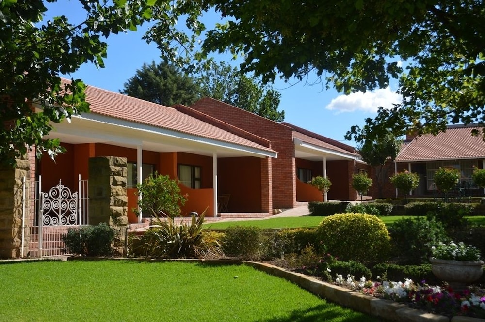 Botleng Guest House 42/50