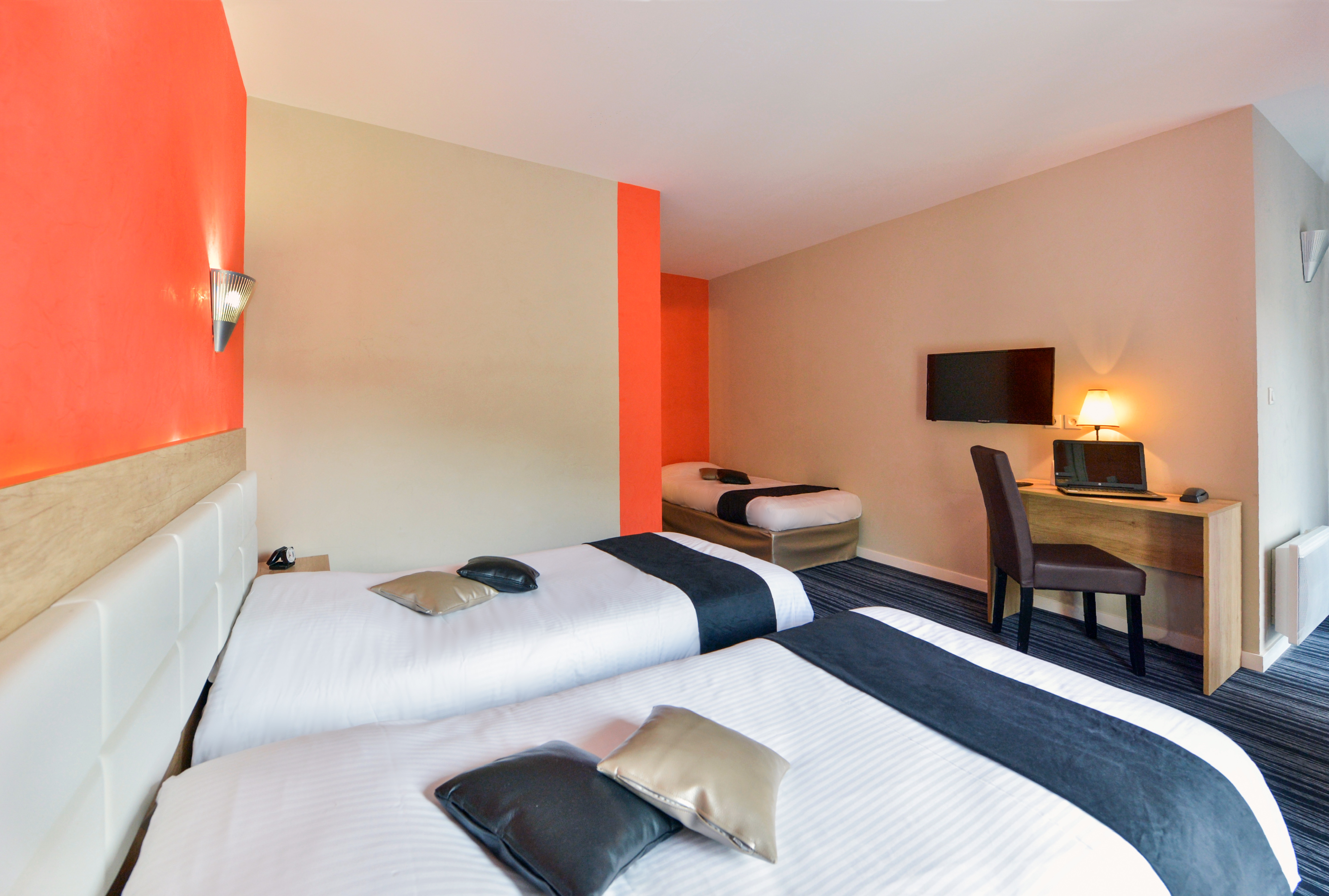 Hotel The Originals La Roche-sur-Yon Est Le Moulin Neuf 14/35