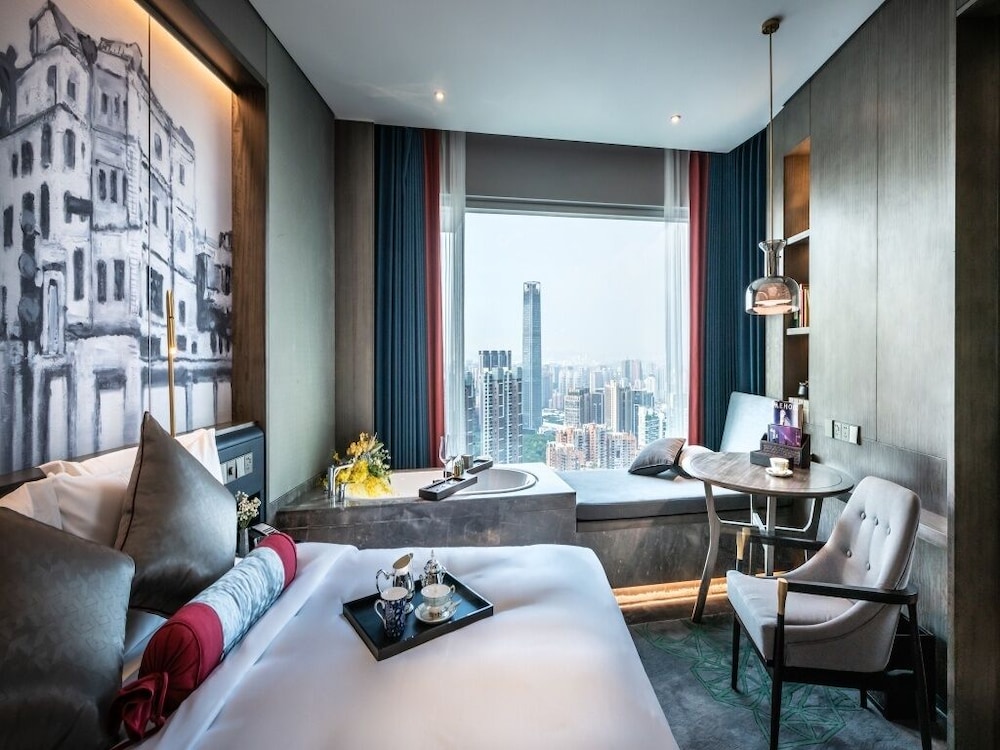 Elegant Hotel (Zhujiang New Town Canton Tower) 16/48