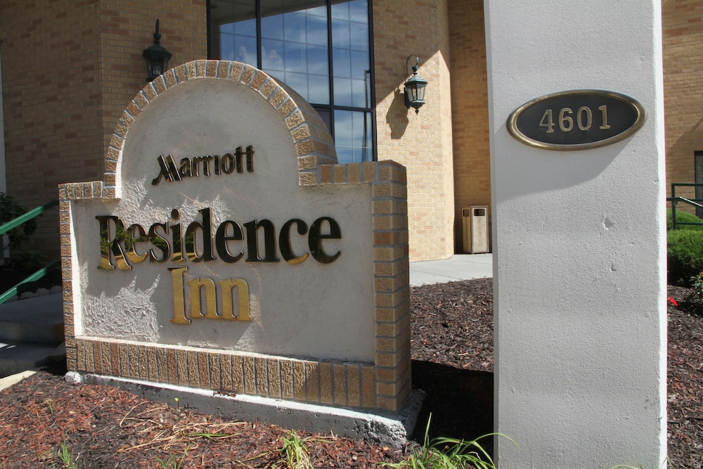 Residence Inn By Marriott Kansas City Country Club Plaza 写真1