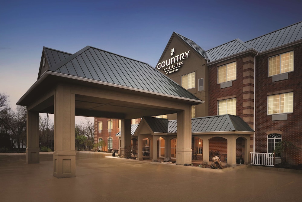 Country Inn Suites By Radisson Valparaiso In 1/28