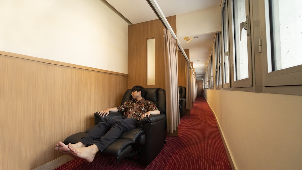 D Primahotel Terminal 1a 32/46