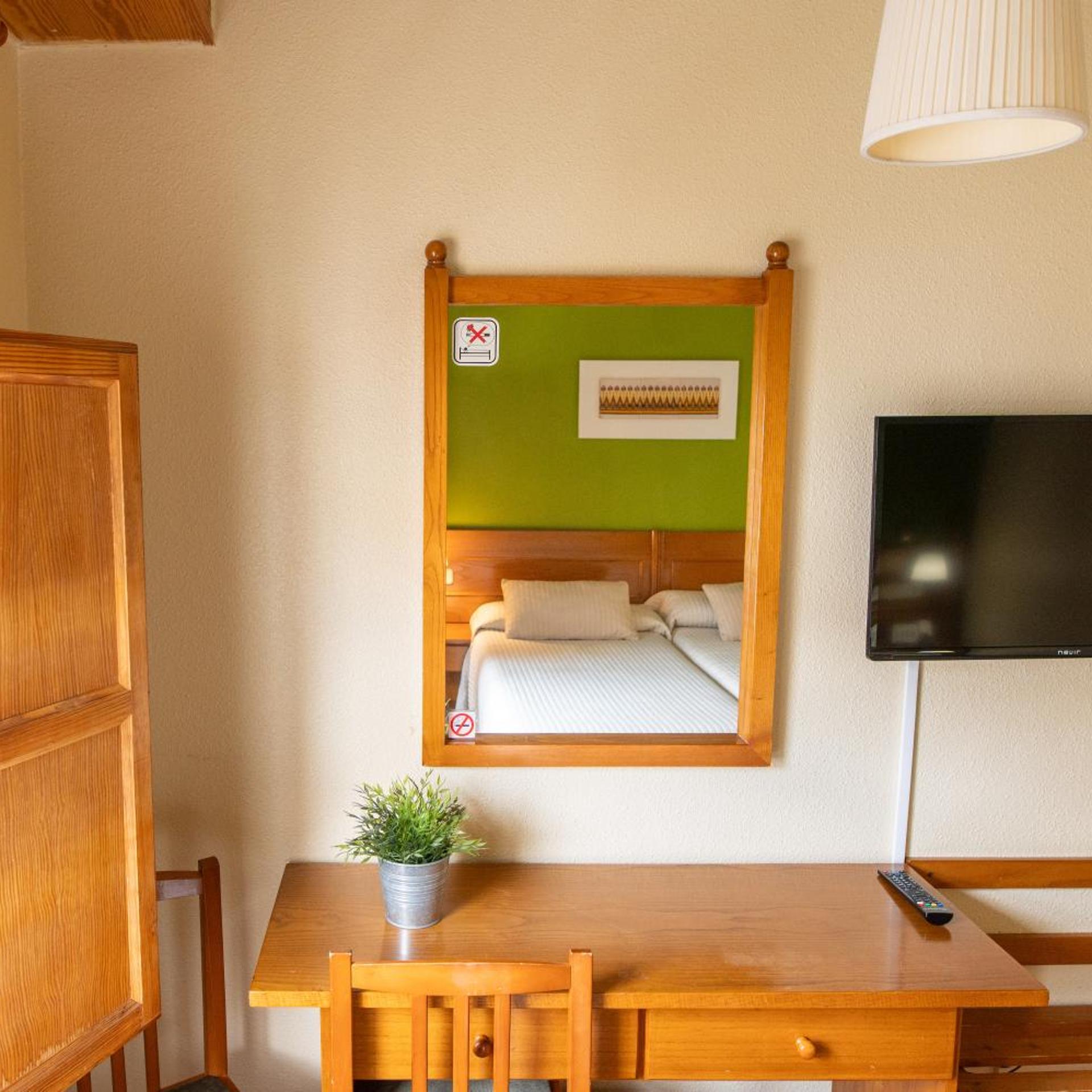 Hotel Rey Don Jaime 35/55