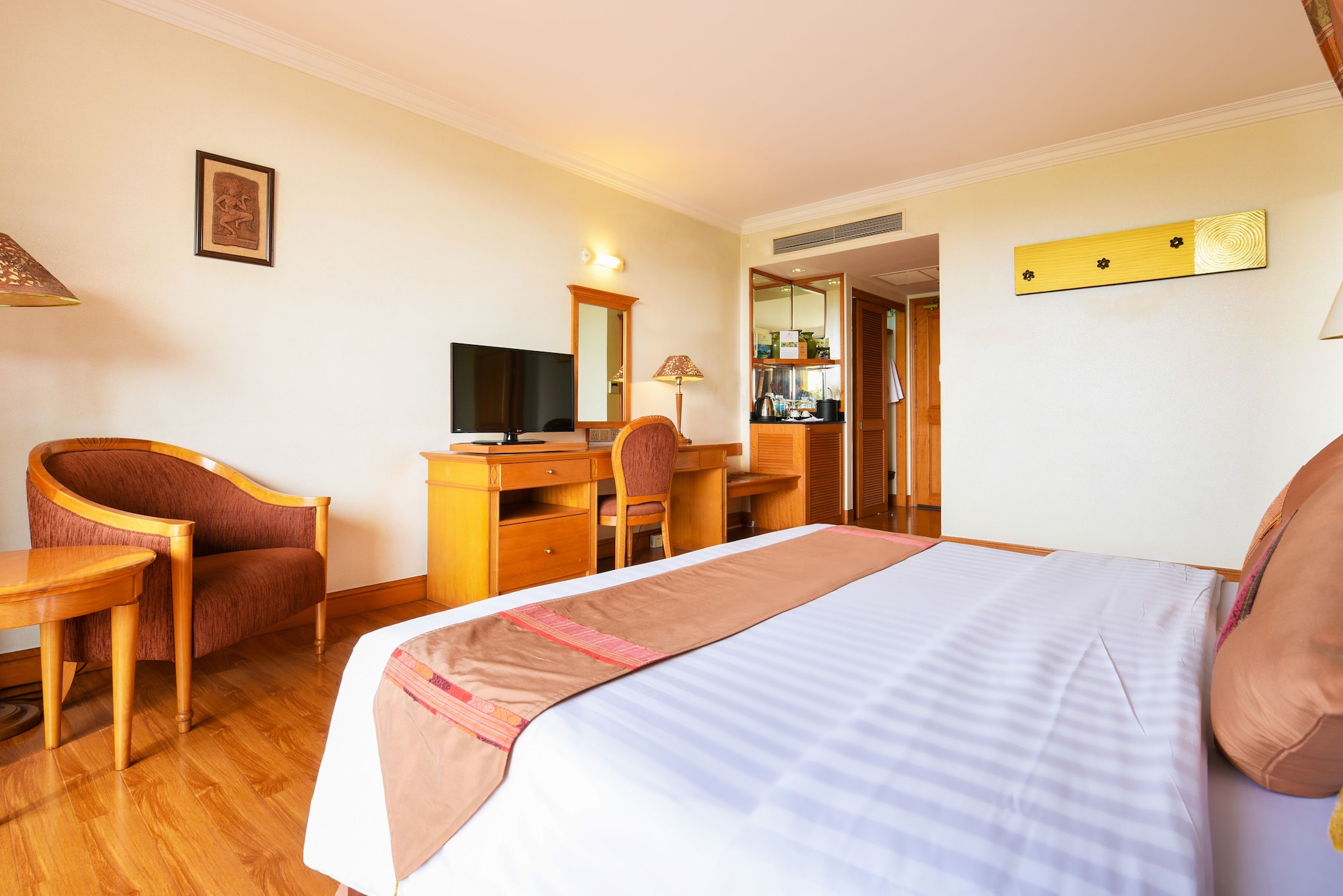 SUPERIOR, DOUBLE BED