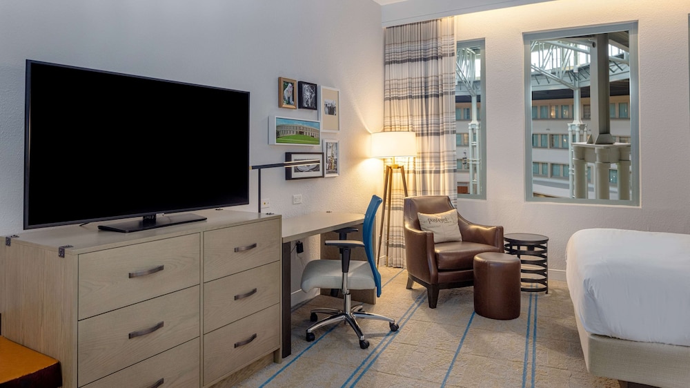 Hilton Austin Airport 34/50