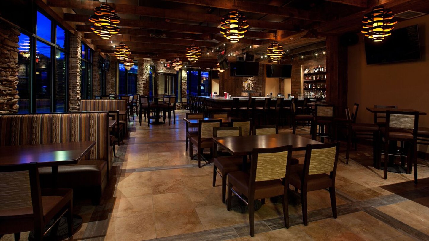 Hyatt Place at The Hollywood Casino Pittsburgh South 47/60