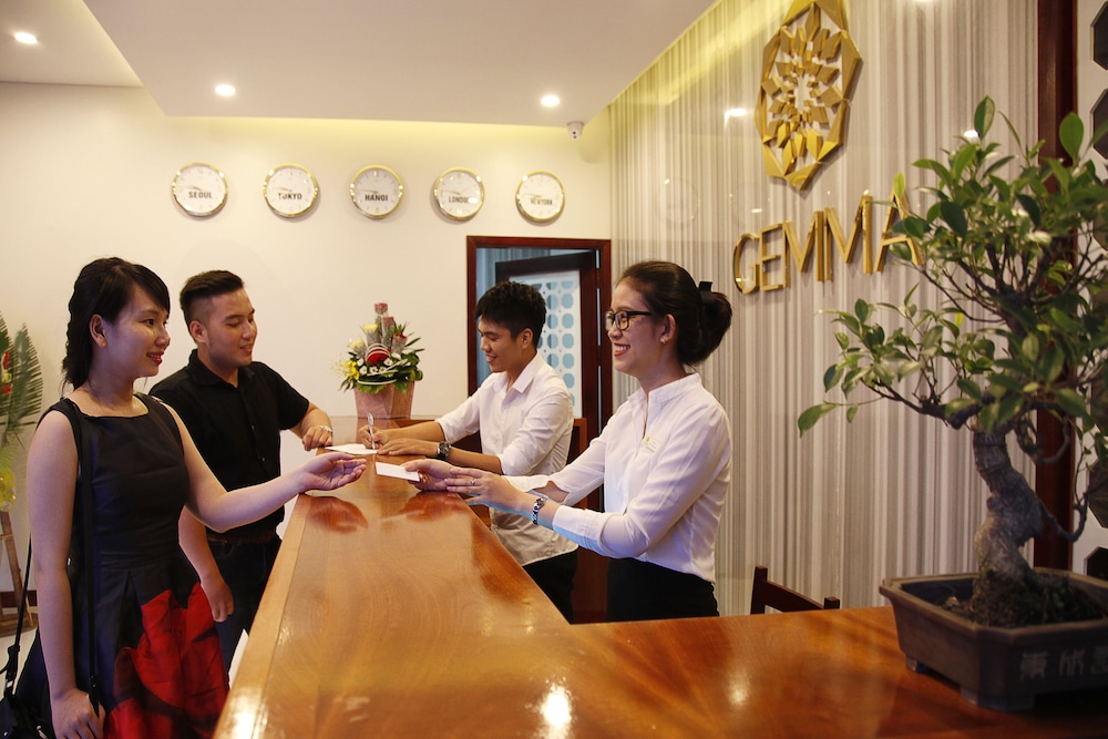Gemma Hotel 39/63