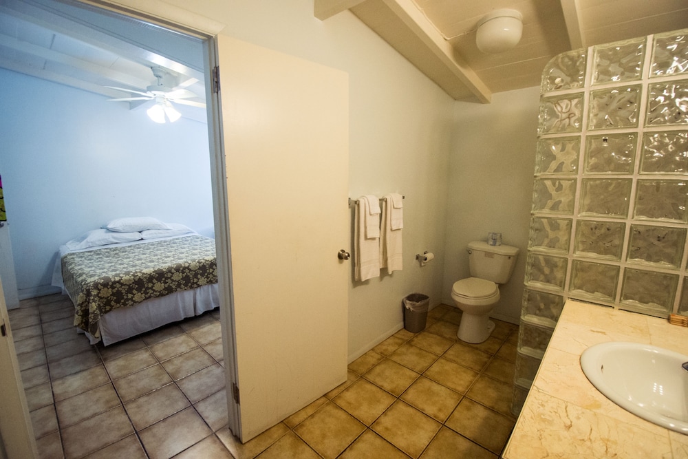 Galleon House Bed Breakfast Inn 41/44