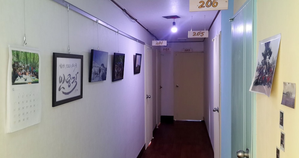 Minjoonggak Guesthouse 37/54