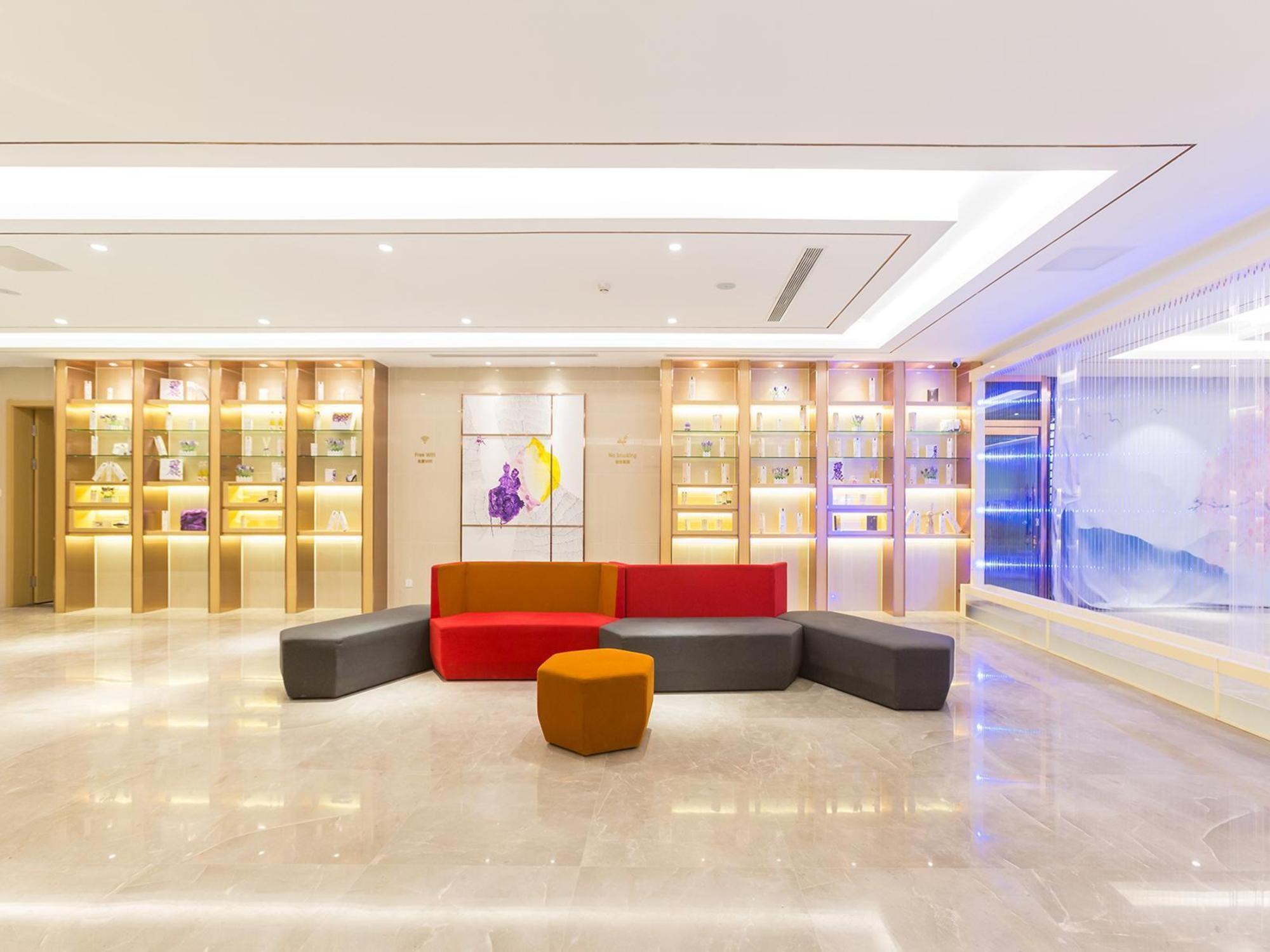 Lavande Hotel(Beijing International Trade Sihui subway station store) 8/29
