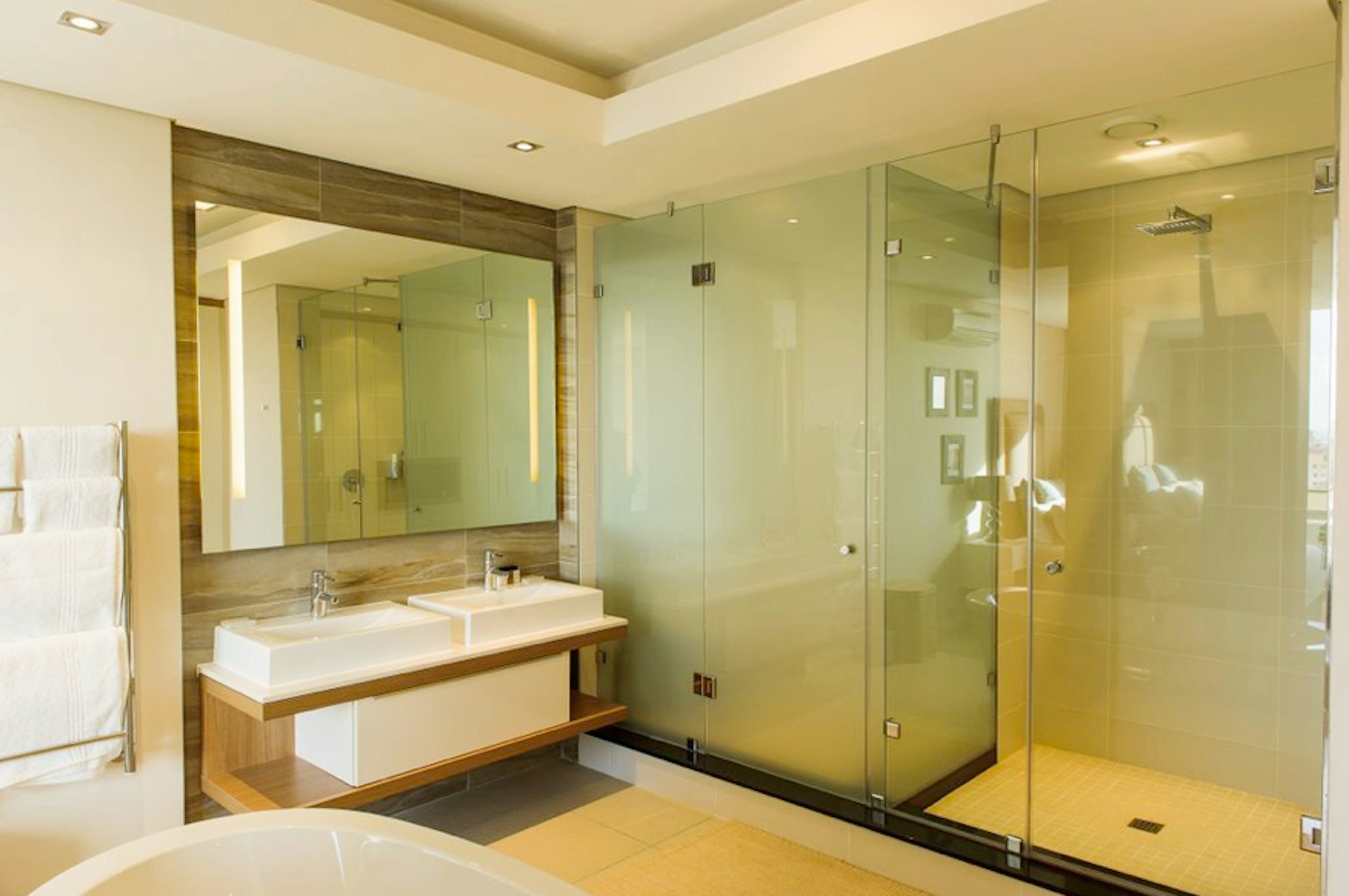 The Residences At Crystal Towers 44/46