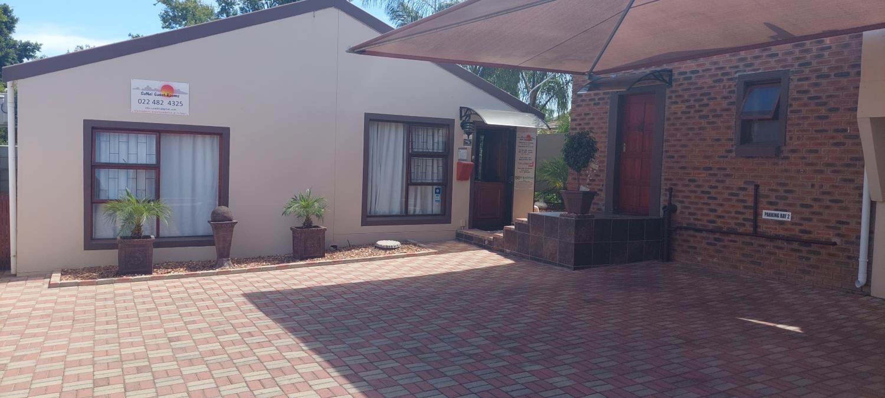 SuNel's Guest Rooms 14/16