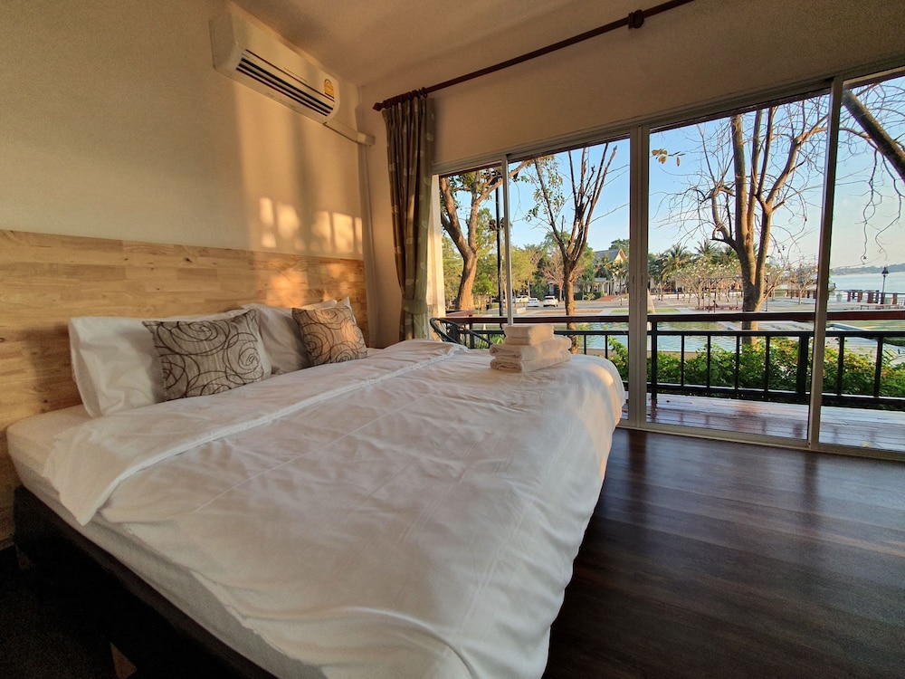 Baan Tai Had Resort and Water Sports 19/50