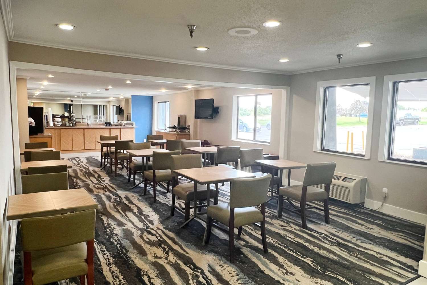 Baymont by Wyndham Columbia, MO 17/23