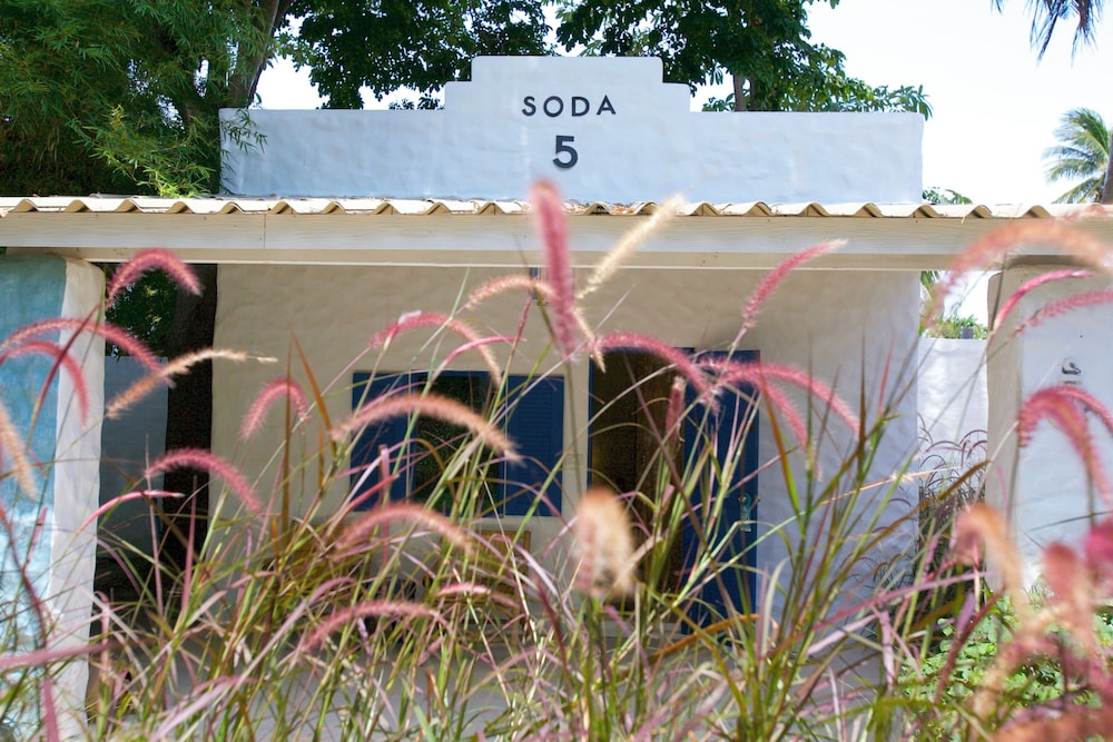 Lime N Soda Beachfront Resort in KOH PHA NGAN