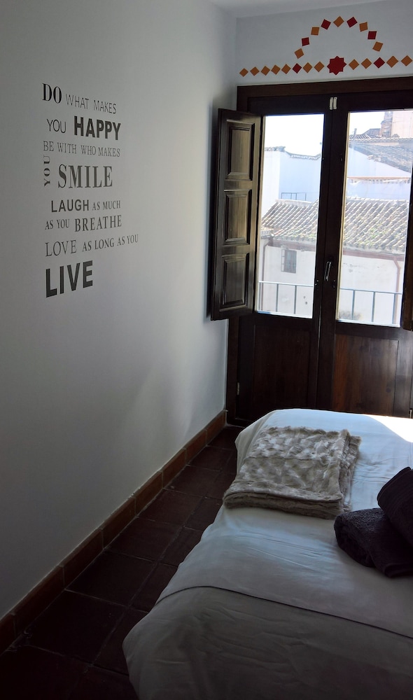 Oasis Backpackers Hostel Granada 16/50