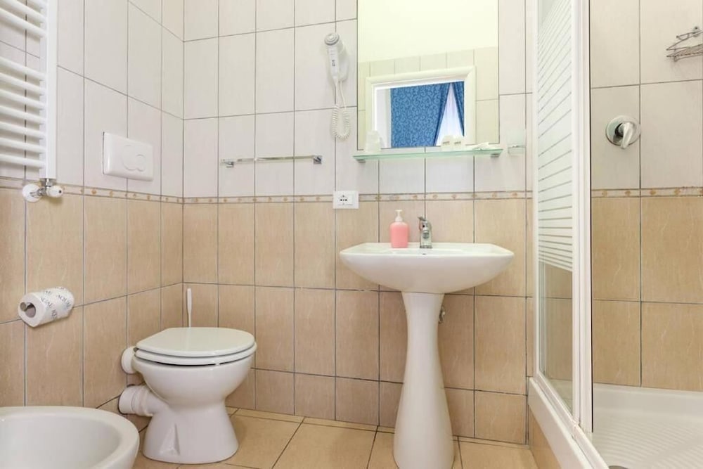 Ottaviano Guest House 30/33