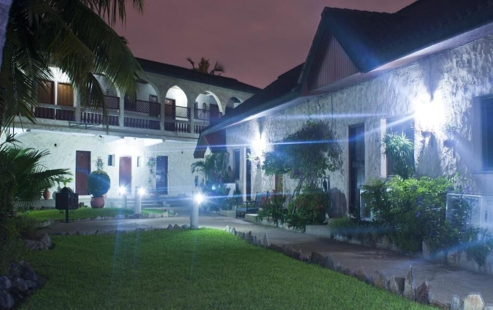 Paloma Hotel Ring Road Central 55/56