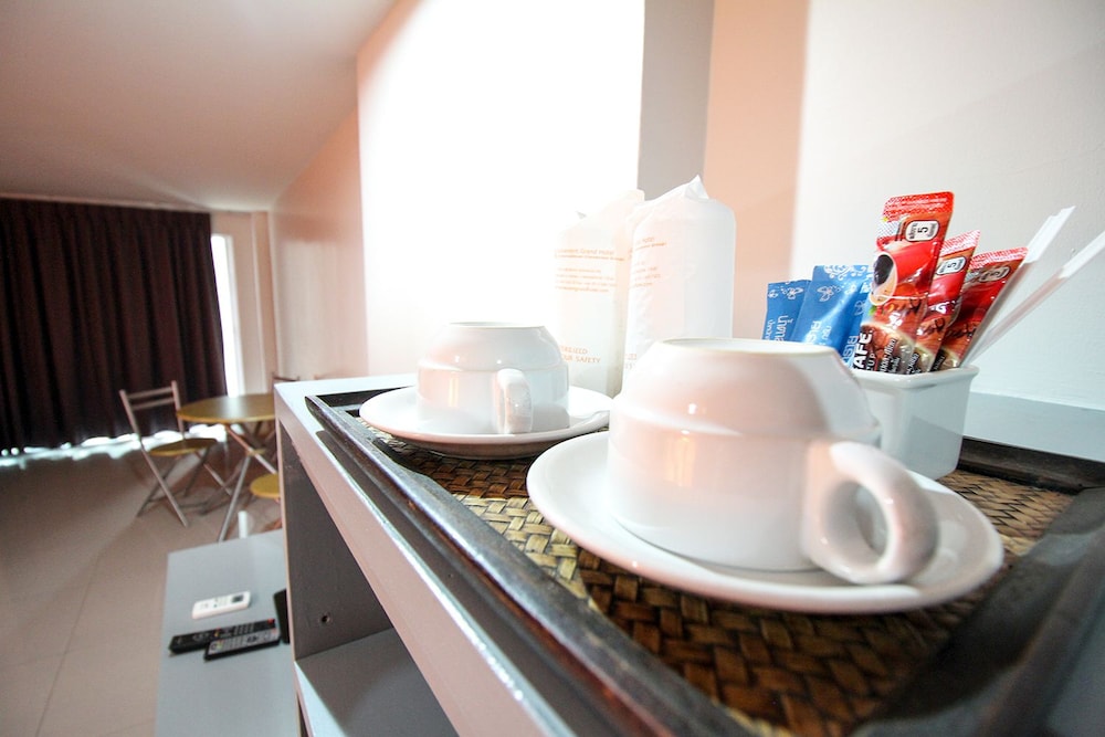 Convenient Grand Plus Hotel Suvarnabhumi 39/44