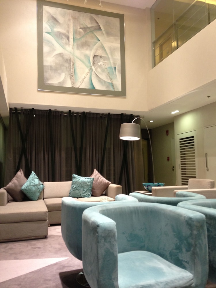 Oceanblue Manila Condotel Sea Residences 8/21