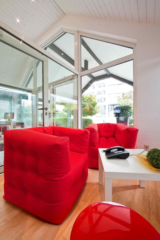 Ibis Styles Dusseldorf - Neuss 32/50