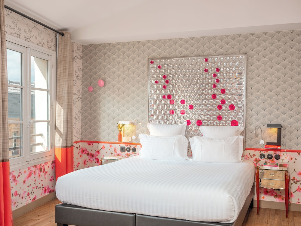Hotel Crayon Rouge By Elegancia 19/50