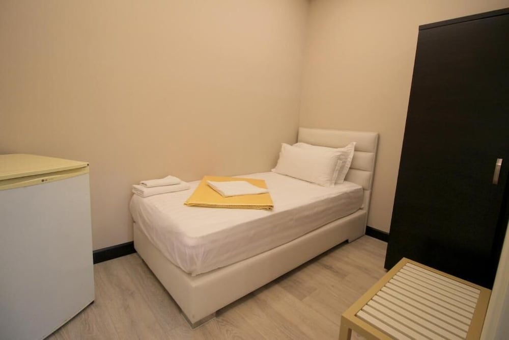 Hotel Strora 7/50