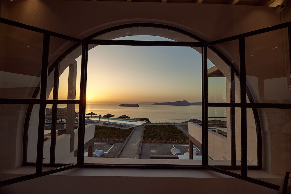 Coco-Mat Hotel Santorini 16/43