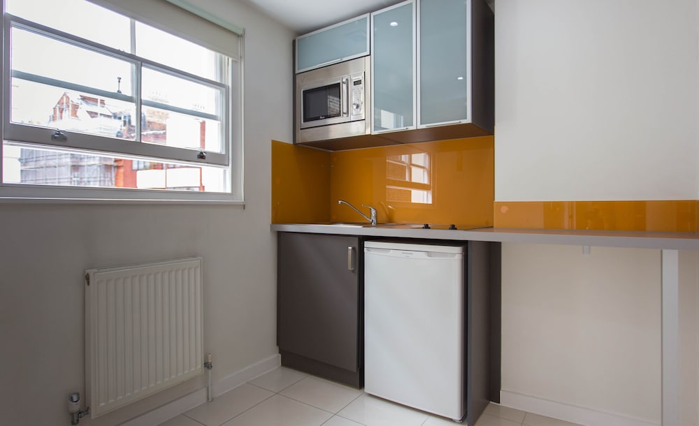 Princes Square Serviced Apartments